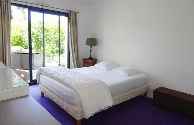 Holiday Home in Benodet Near Sandy Beach - Photo 2