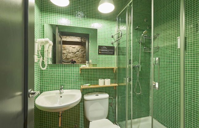 AinB Las Ramblas-Guardia Apartments - Photo 42