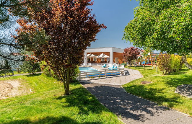 Holiday Homes With Pool, Close to the Beach - Photo 13