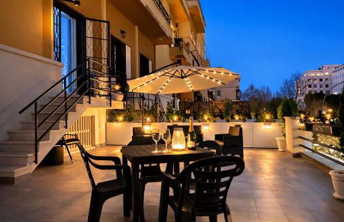 Elegantis Aventino Charming Flat with Private Terrace - Colosseo, Metro and Circo Massimo Nearby - Photo 4