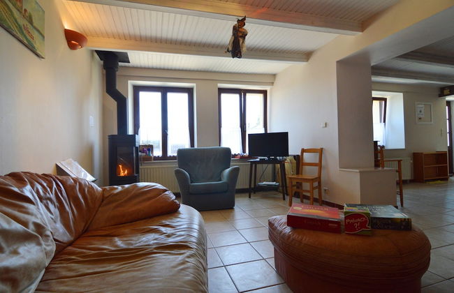 Modern Farmhouse in Chassepierre With Terrace - Foto 26