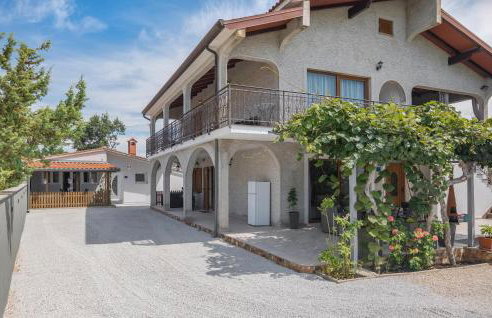 Awesome Apartment In Micetici With Wifi - Foto 12