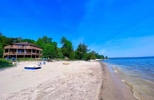 Lake Michigan Cabin w/Hot Tub & Stunning Views - Foto 9