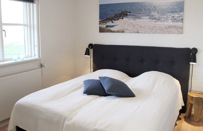 4 Person Holiday Home in Ronne - Photo 2