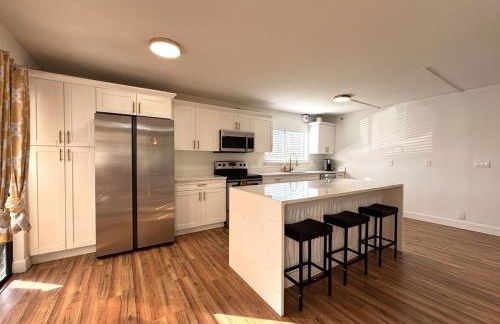 Bright 2BR Poolside Retreat Downtown Fort Myers - Foto 14