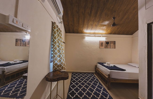 Sunset Cafe Beach Stay - Photo 28