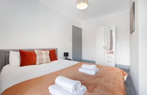 Family-Friendly 2BR Close to Durham City - Foto 5