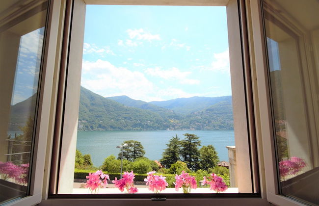 Villa Oliveto with Pool and Lake view - Photo 34