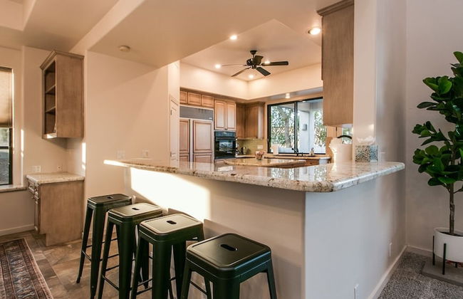 Casa Buenaluxurious Retreat w/2 Masters & Views! - Photo 5