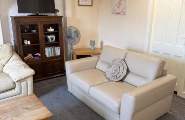 Quiet, Sleeps 7, Notts City, Transport, Motorpoint, Trent Bridge GF - Foto 16
