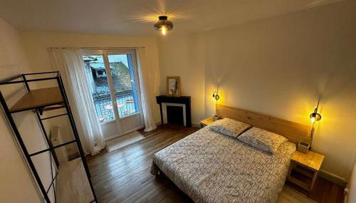 Belle maison de ville au cœur du village de montagne - Foto 3, wardrobe