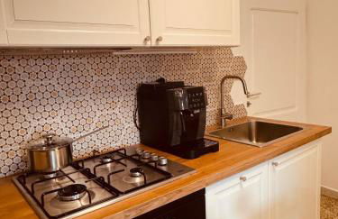 Charming 2BR Condo in Historic Piazza del Ghetto - Foto 14