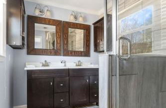 Spacious Oasis With Pool - 5BR - Foto 27