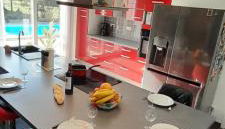 Maison spacieuse avec piscine et jardin - Foto 4