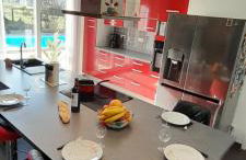 Maison spacieuse avec piscine et jardin - Foto 4