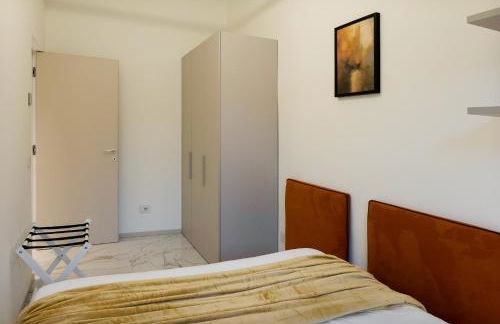 Luxury Milan Apartment - Penthouse in Historic City Center - Photo 16