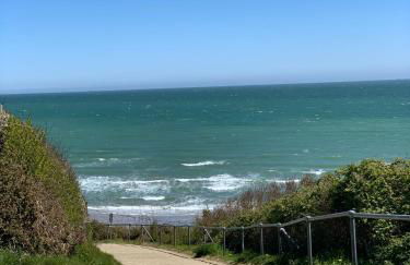 Bliss Beach Lodge Breath taking views - Foto 17