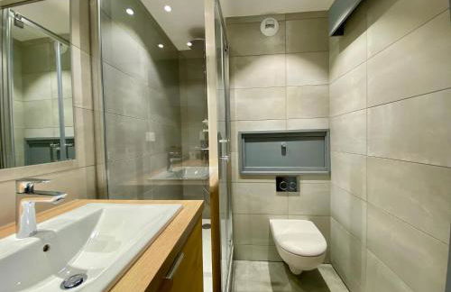 Superbe Appartement au Plateau Rond-Point des Pistes Classé 3 Etoiles et Label Méribel - Foto 9