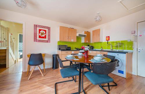 *G11H* for a cosy luxurious lovely stay + Free Parking + Free Fast WiFi perfect for work or pleasure* - Foto 16