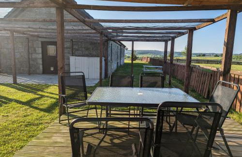 Cottage with Panoramic Views - Photo 26