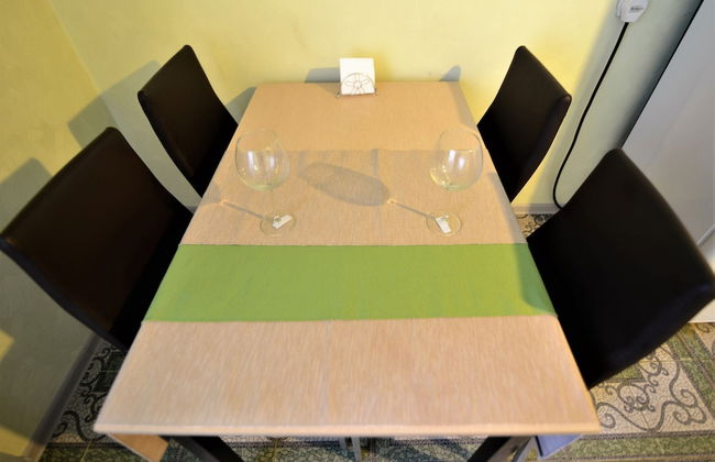 Megapolis Apartments on prospect Revolyutsii 9A - Foto 7