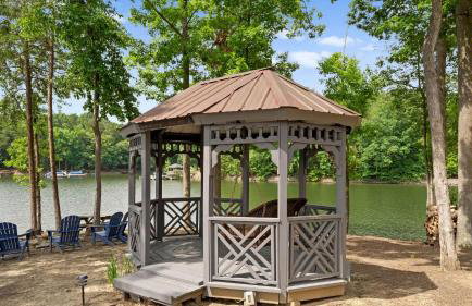 Private Dock, Pool + Hottub, Game Room, Firepit Paradise Pointe by Avantstay - Foto 119