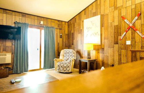 Winter Vacation Get Away I Alpen Villas at Powderhorn Mountain - Foto 10