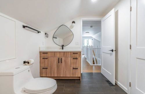 Quintessential Queen Anne charmer w 7Beds4Baths - Foto 26