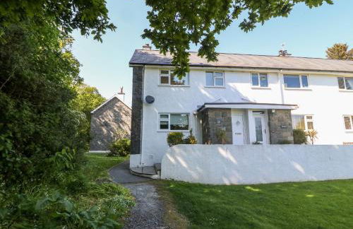 20 Glyn Y Mor - Photo 1