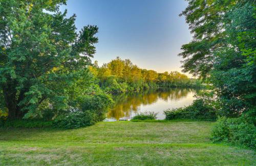 Lakefront Maine House about 4 Mi to Colby College - Foto 29
