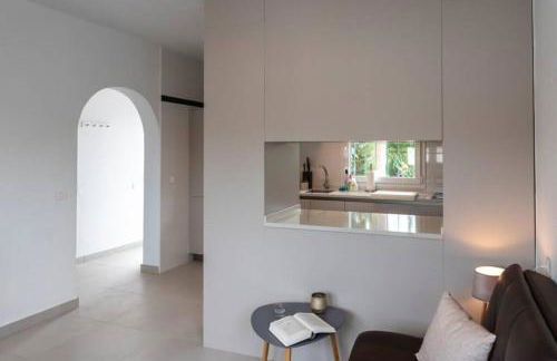 TurAlmeria - Casa Tranquila con Jardín y Aparcamiento privado - Foto 25