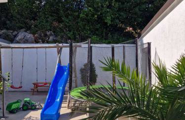 Villa Adriatic, Apartment Chiara with swimming pool, children playground and gameing room for adult - Foto 34