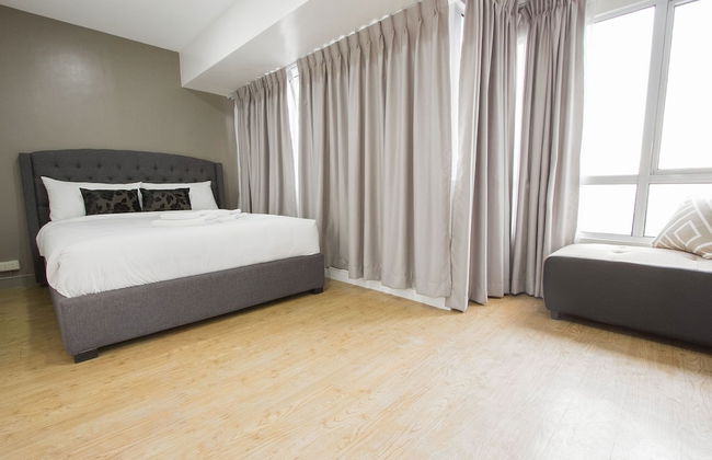 Oasis Regency at Fort Victoria BGC - Photo 5