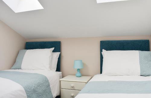 Carpenters Cottage - Photo 10