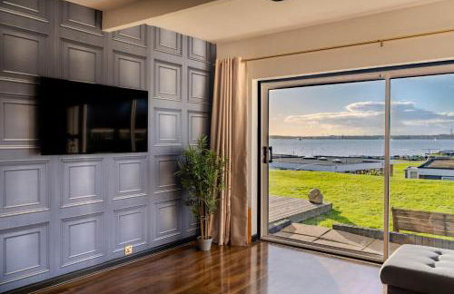 Romantic Seaside Chalet Retreat Solent Breezes - Foto 9