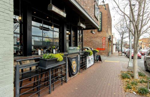 Steps from Vandy, live music-Downtown 9 mins away! - Foto 57