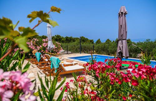 Island Getaway - Heritage House - Photo 63