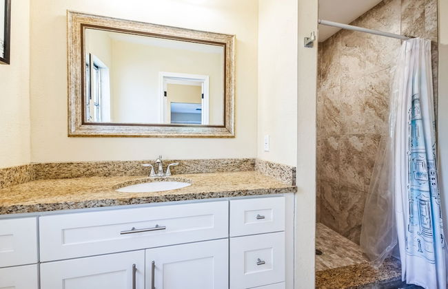 Beautiful Pool Home Near Siesta Key Beach 2 Bedroom Home - Foto 22