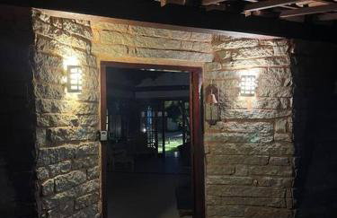 Casa especial com piscina e jardim - Foto 36