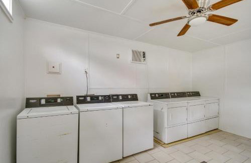 Cozy Picayune Tiny Home Rental about 4 Mi to Downtown! - Foto 24