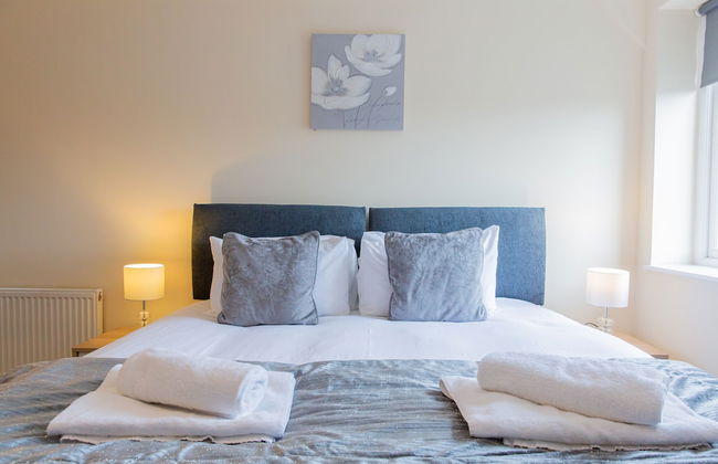 2-bedroom Penthouse, Clockhouse, Hoddesdon - Photo 30