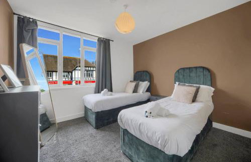 Spacious & Stylish - Free Parking - Fast Wifi - Foto 17