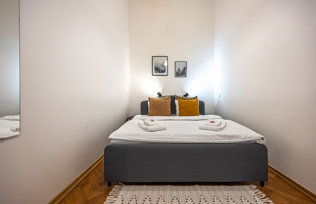 Charles Apartments in Old Town Prague - Photo 11