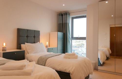 2 Bed - Leeward House by Pureserviced - Foto 11