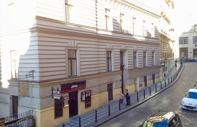 Central Apt with Netflix subscription - Photo 10