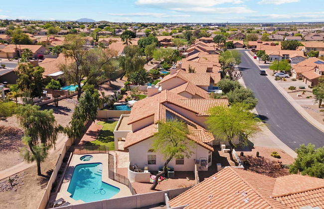 Red Mountain Retreat 5 BDR w/ Heated Pool! - Foto 41