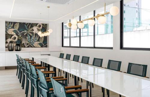Studio inteiramente novo em localização perfeita, lazer completo e muito conforto! - Foto 24