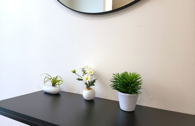 U Suites on Jessie - Photo 25