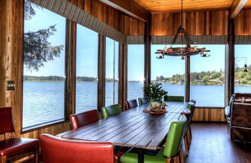 Breathtaking Beach House with Fireplace and Gorgeous Sights in Otis, Oregon - Foto 11