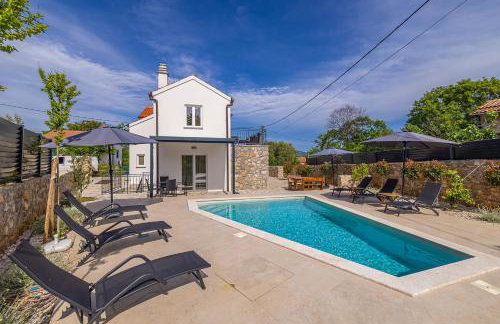 Kuća za odmor ANTICA - Photo 1